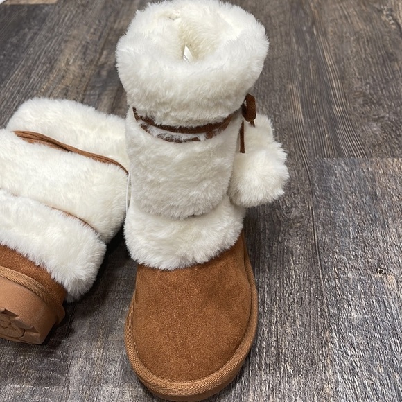 Girls boots - Picture 4 of 7